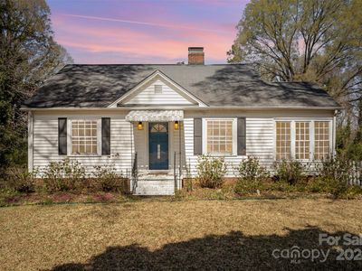 7122 Tuckaseegee Rd, Charlotte, NC, 28214