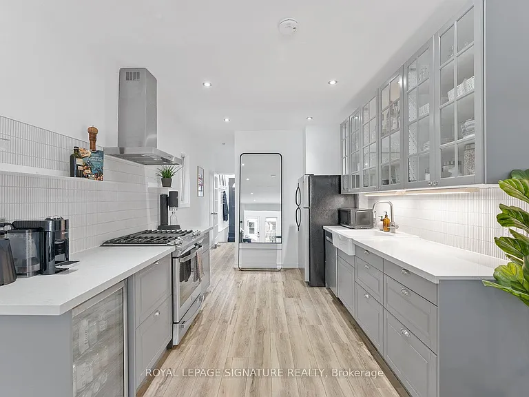 28 Minto St — Photo 8