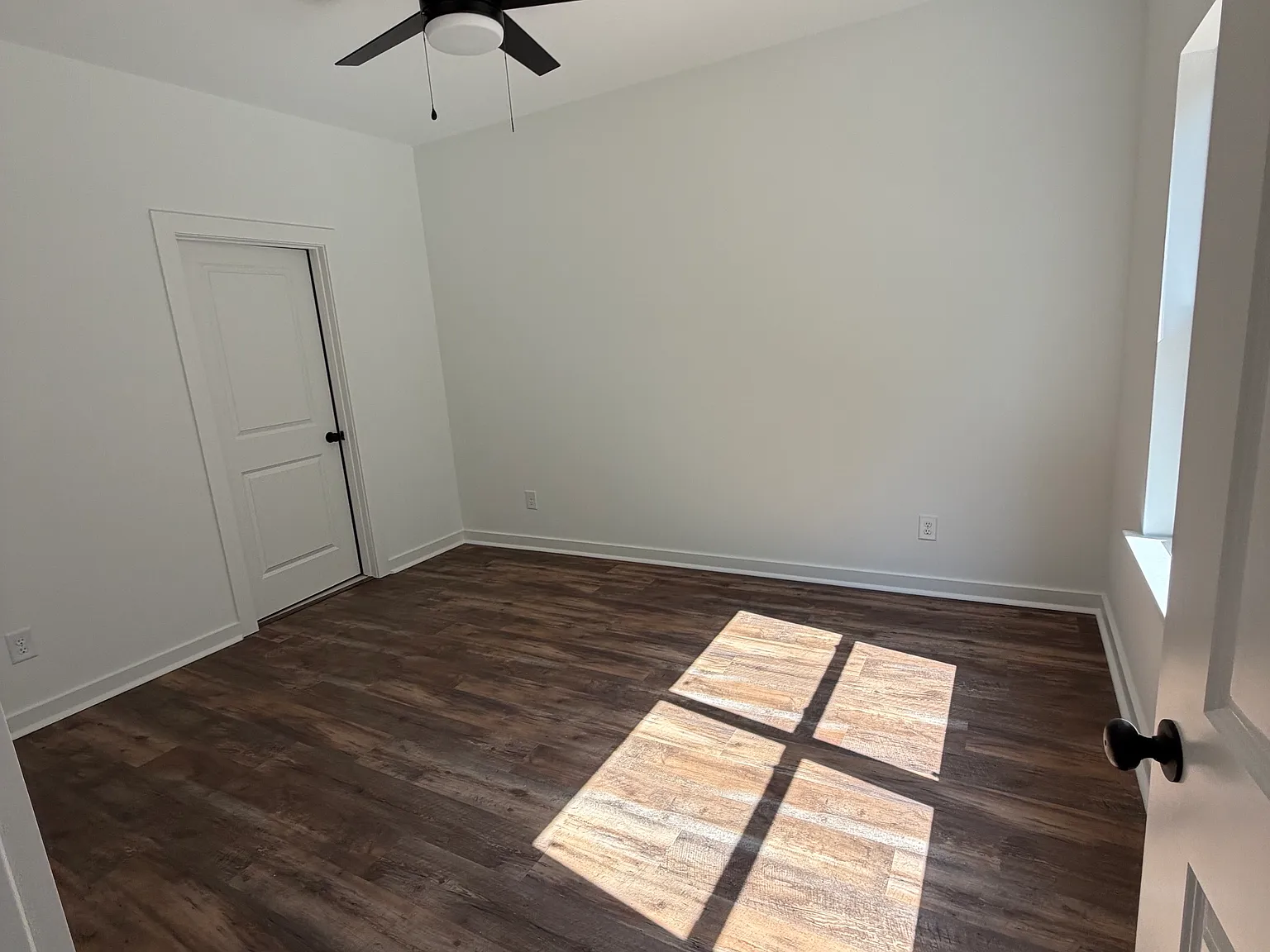 2 bed, 1200 sqft, $1,540 — Photo 4