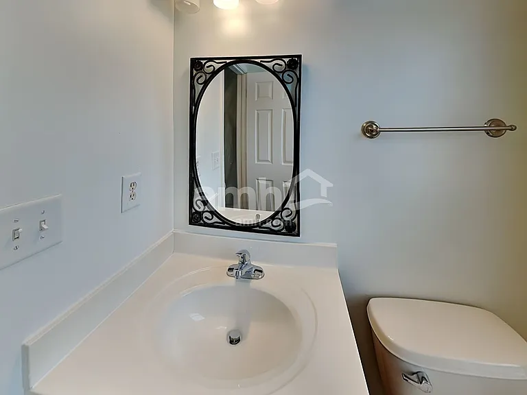 15718 Lakepoint Forest Dr — Photo 15