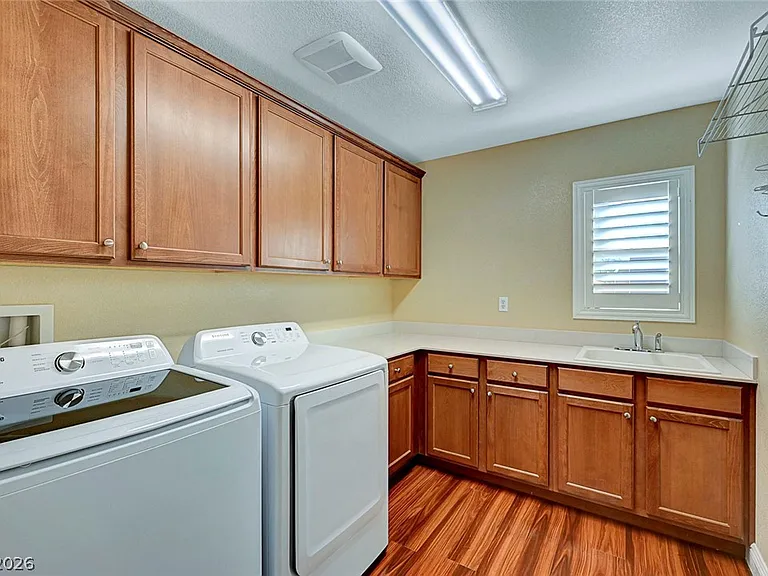 2953 Green Falls Ave — Photo 46