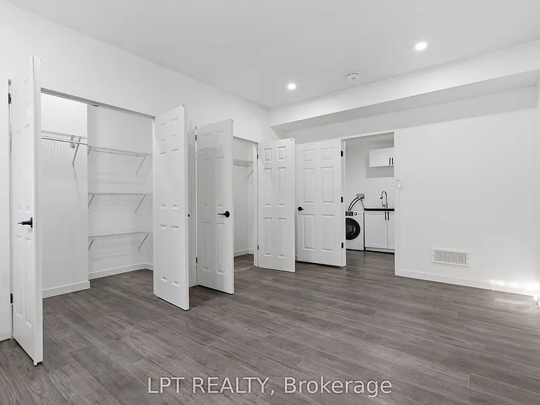 3401 Regiment Rd — Photo 6