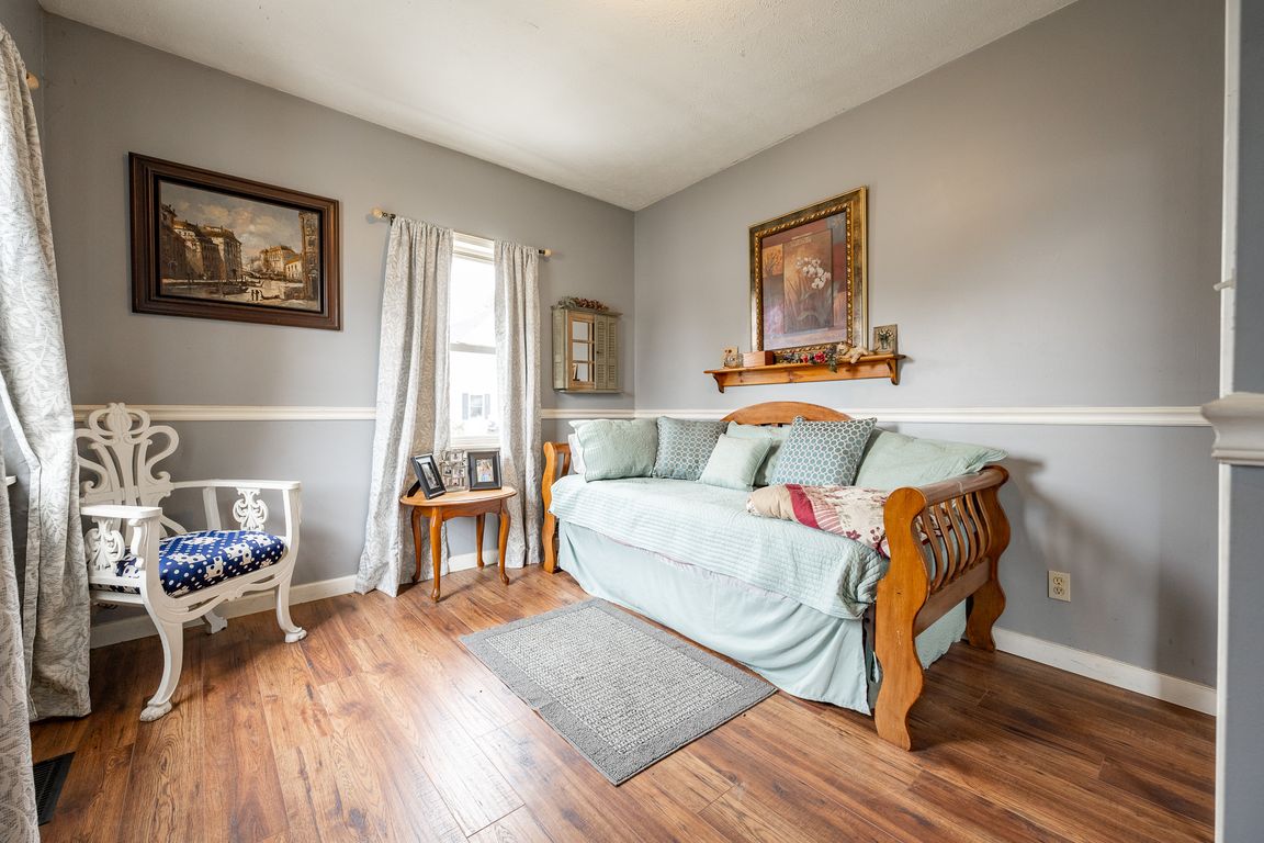 next background image