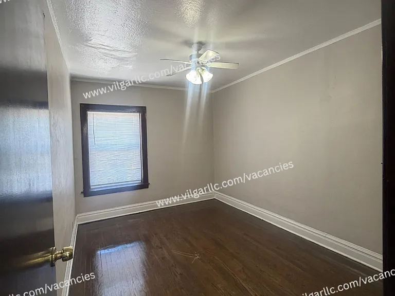 5617-5619 Hohman Ave — Photo 15