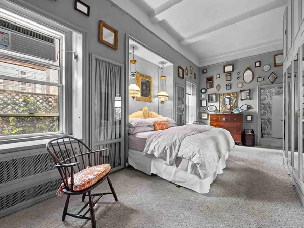 419 East 57th Street image 12 of 29