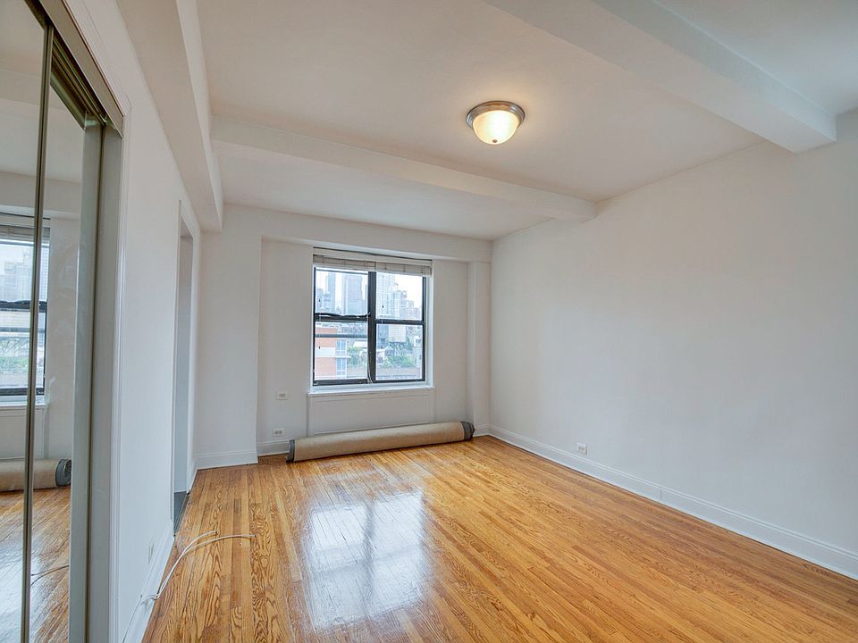 1st image of 161 W 16th St APT 15B