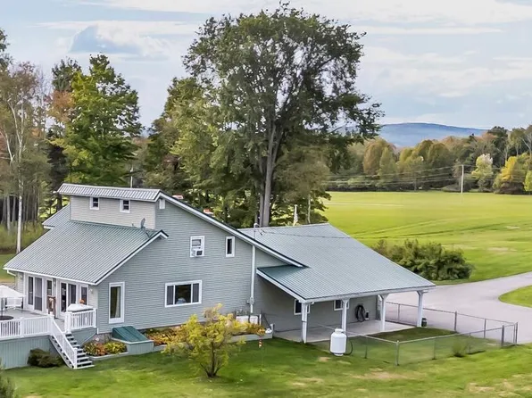 47 Higgins Road, Palmyra, ME 04965