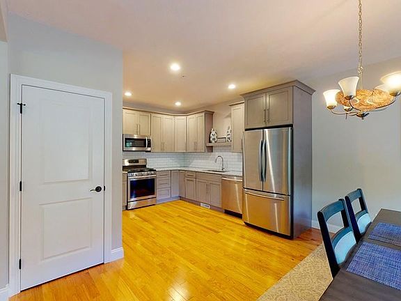 3rd image of 29 Evergreen Dr #29