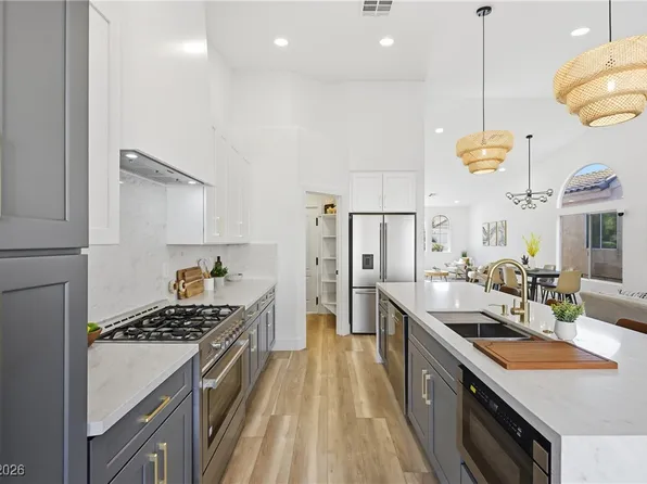 4176 Demoline Cir, Las Vegas, NV 89141