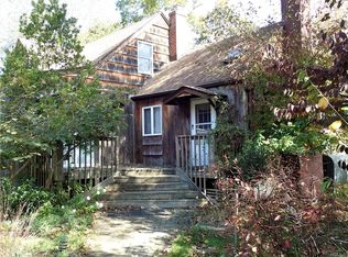 2 Terrace Rd, Suffern, NY 10901