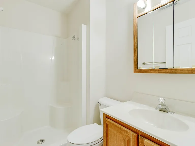 75 Heather Rd — Photo 20