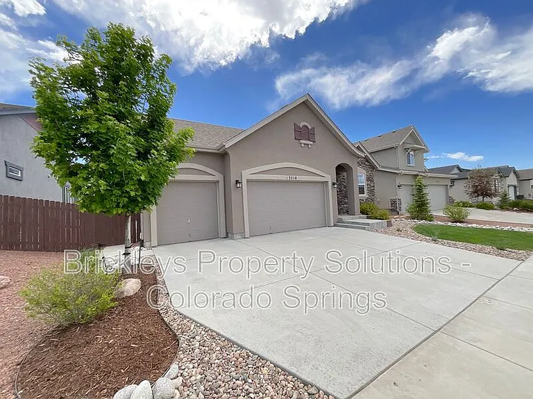 3210 Red Cavern Rd — Photo 3