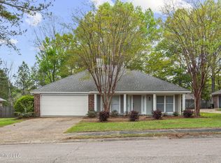 325 S Place Dr, Madison, MS 39110