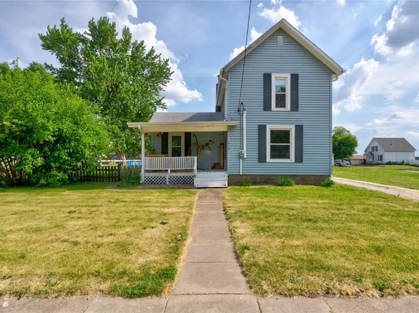 210 Roosevelt St, Alburnett, IA 52202