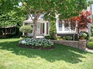 10108 W 99th Ter, Overland Park, KS 66212