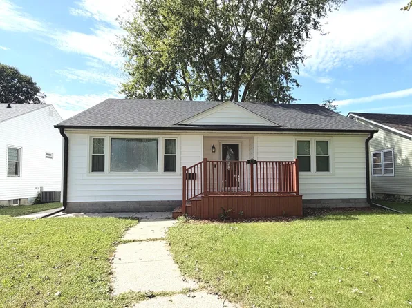 435 S Cannon Ave, Kankakee, IL 60901
