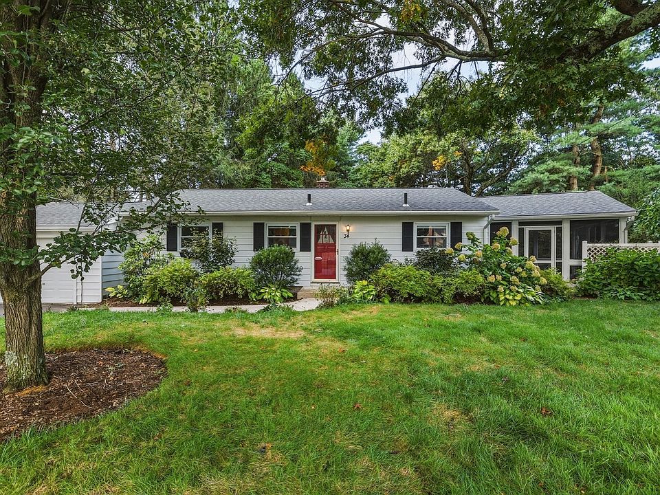 1st image of 34 Skyridge Ln