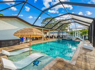 11864 109th Ct, Seminole, FL 33778