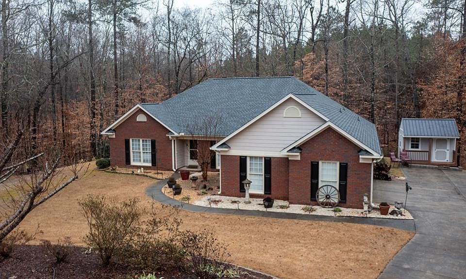 1st image of 124 Black Oak Ct