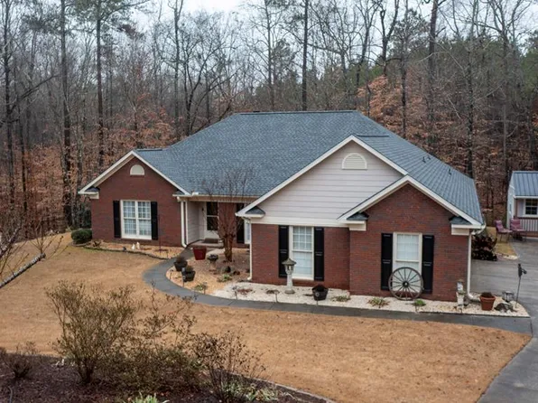 124 Black Oak Ct, Cataula, GA 31804