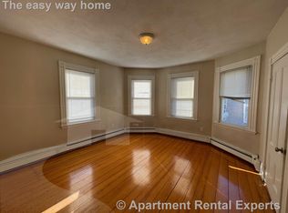 14 Allen St #3R, Somerville, MA 02143