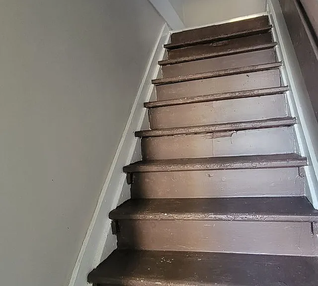 135 Byron St #2 — Photo 4