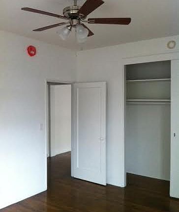 4th image of 909 16th St APT 11