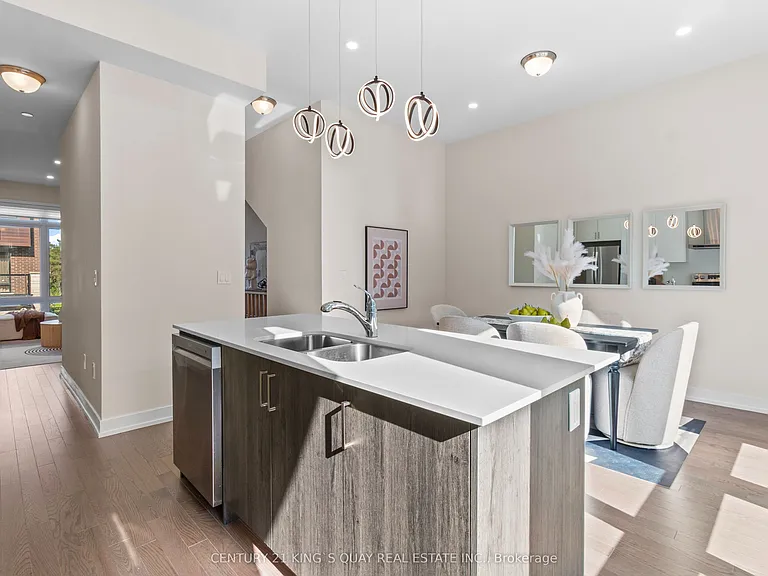 14 Credit Ln — Photo 7