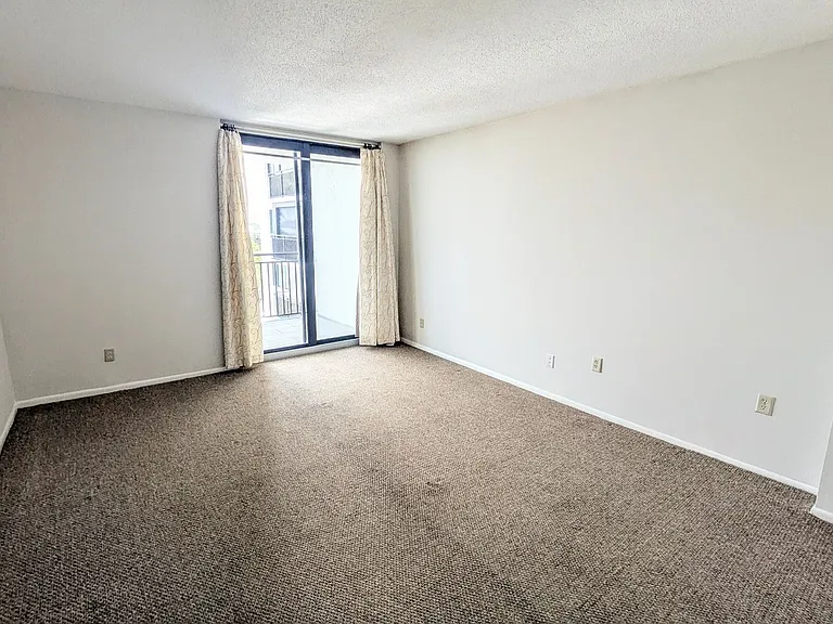 4822 Ocean Blvd #5F — Photo 22