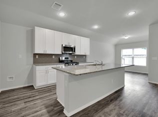 8003 Dauntless Dr, Magnolia, TX 77354