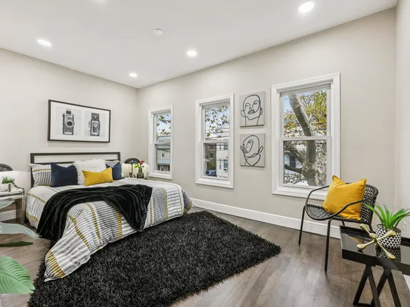 299 Claremont Avenue image 14 of 44