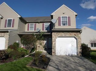 1701 Brookstone Dr, Alburtis, PA 18011