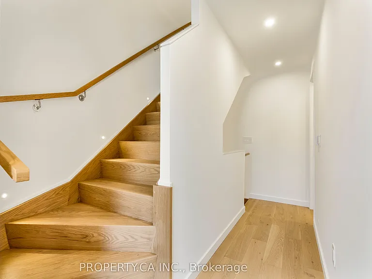 301 Keele St #3 — Photo 23