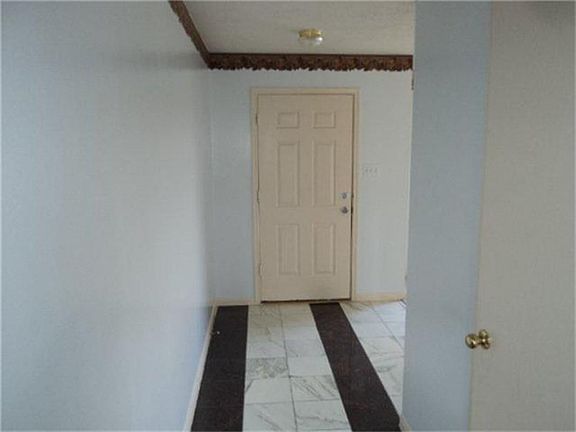 2nd image of 21039 Vista Trail Ct