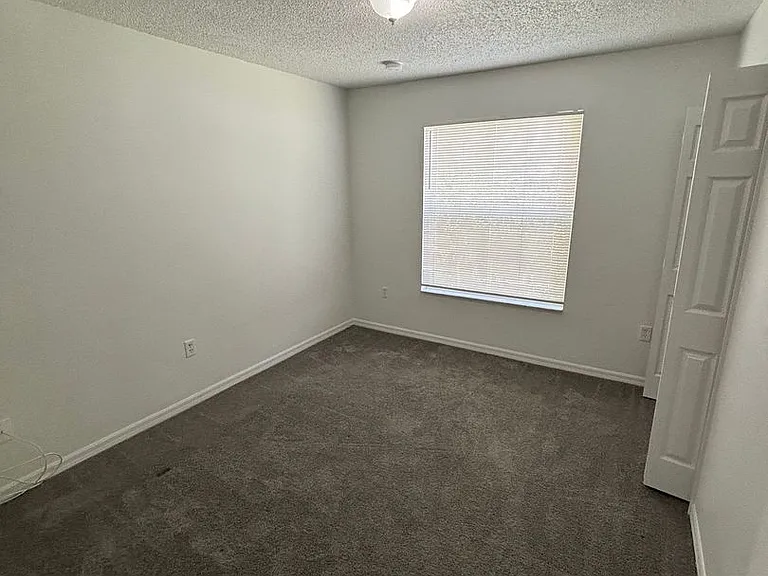 157 Cimarron Ln — Photo 16
