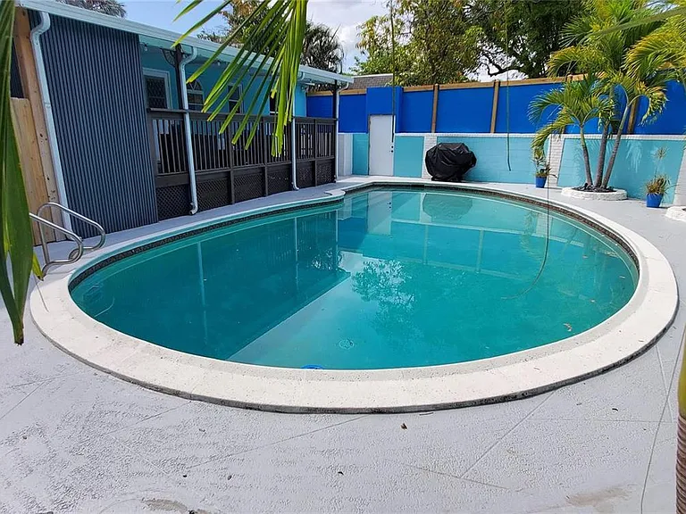 1548 SW 28th Ave — Photo 19