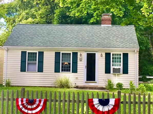 62 Oak Road, Eastham, MA 02642