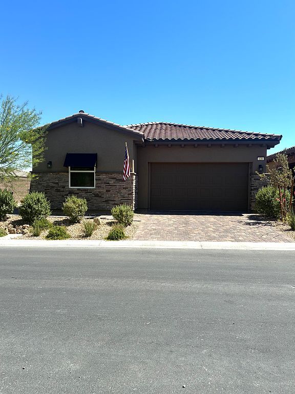 120 Ibiza Lake Dr - Property Image