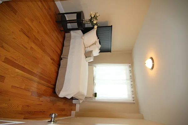 Rented by Sorelle Realty Group, LLC | media 27