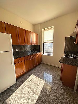 2nd image of 751 Tilden St #3