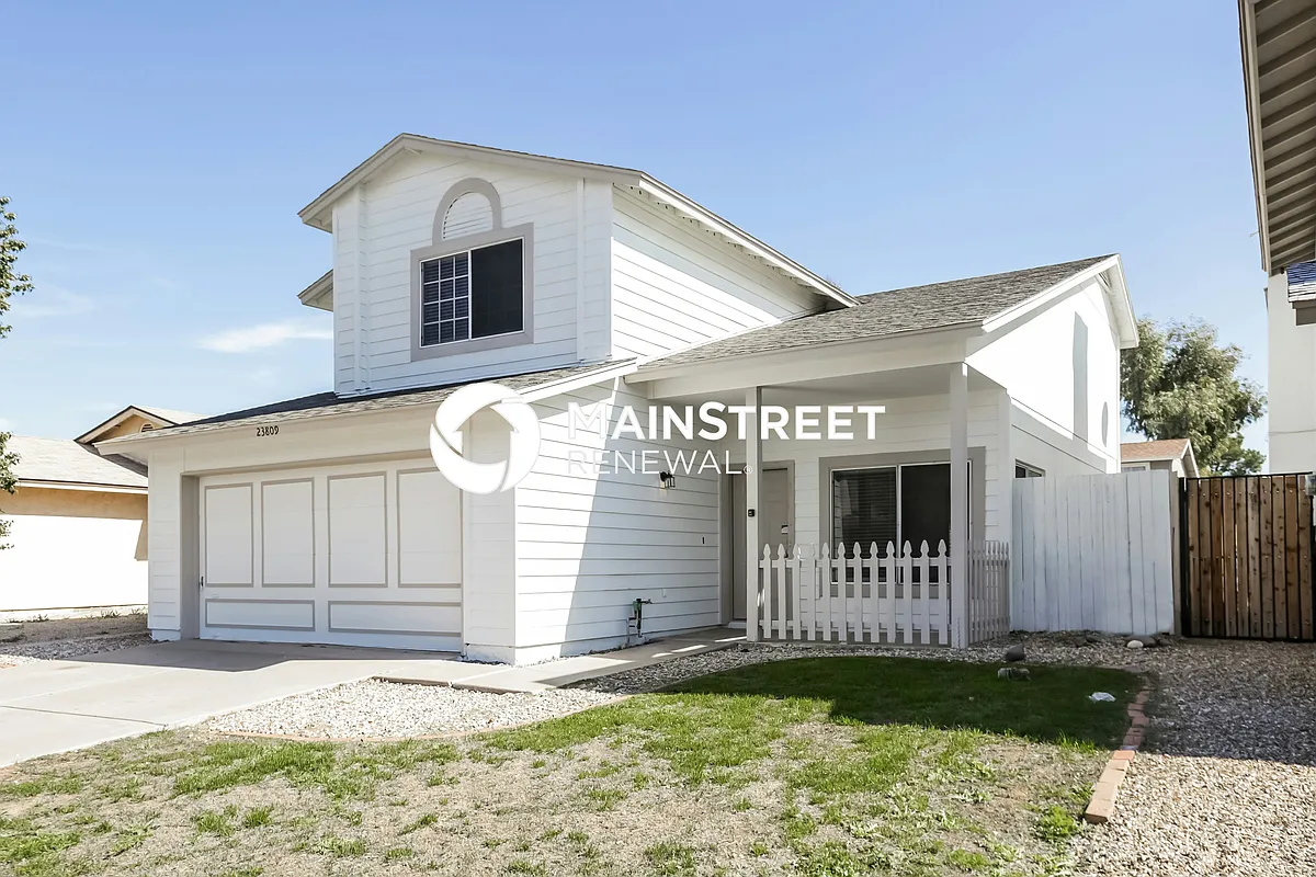 Front View - 23809 N 38th Dr
