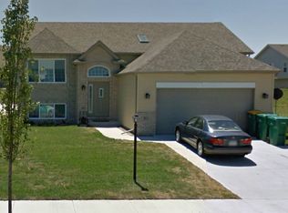 3713 W 69th Pl, Merrillville, IN 46410