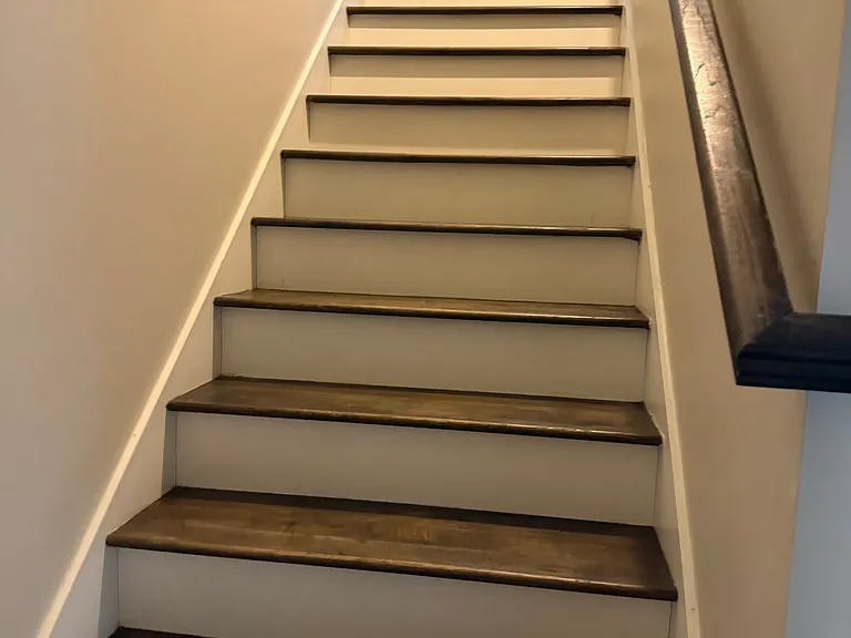 241 Coral Cir — Photo 18