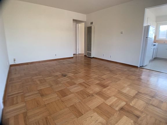 2nd image of 2598 43rd Ave APT 1