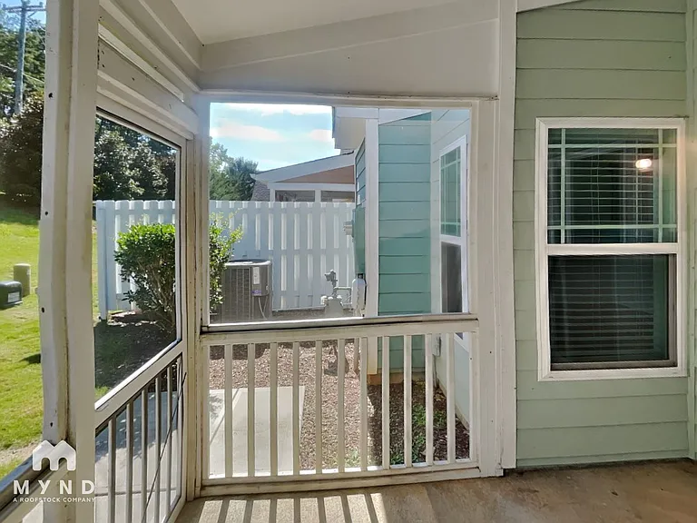 182 Red Admiral Ct — Photo 34
