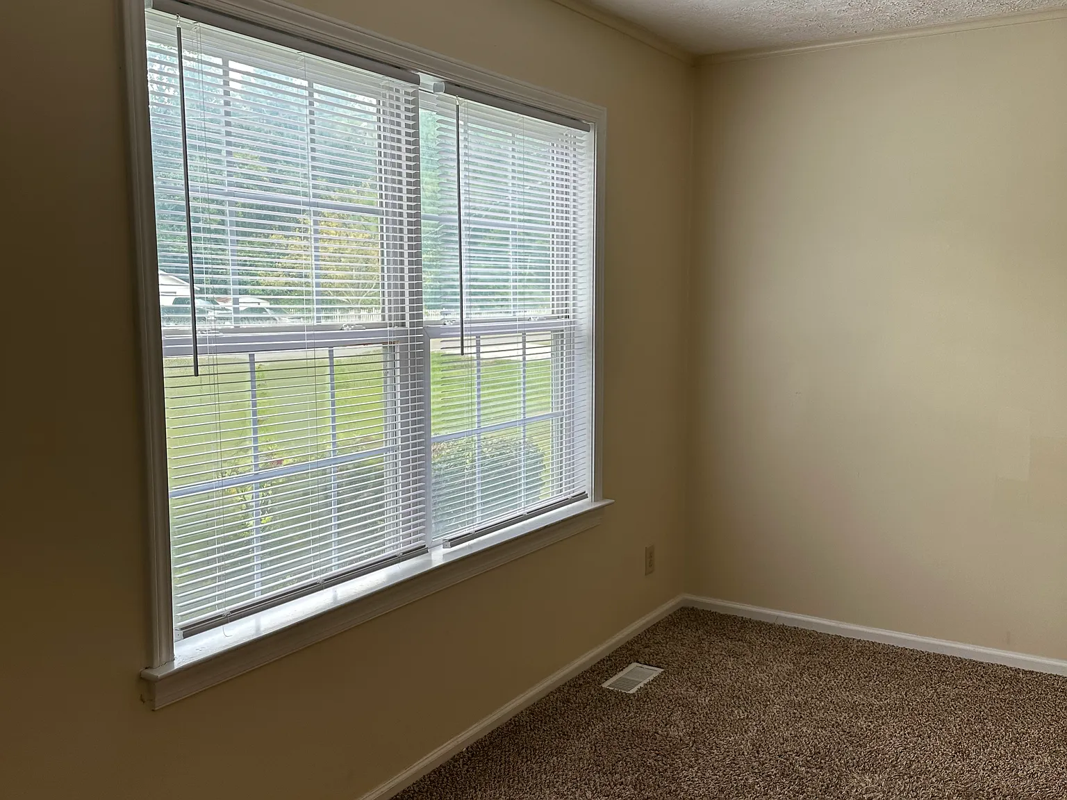 2 bed, 1080 sqft, $1,795 — Photo 4