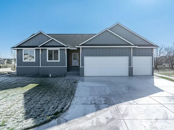 8424 Pebble St, Maize, KS 67101