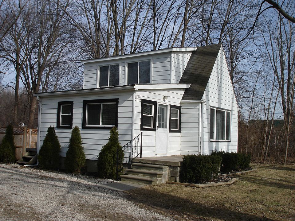 1st image of 37025 Jefferson Ave