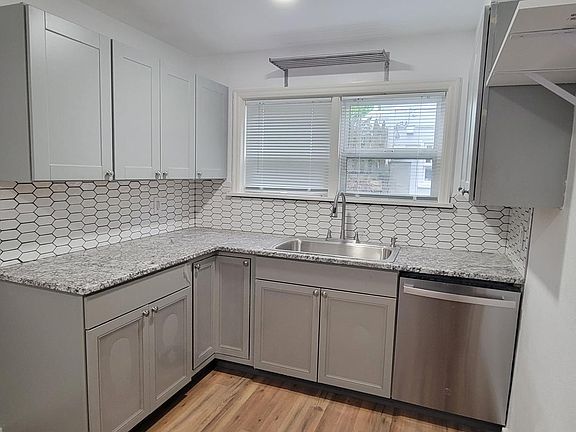 3rd image of 3429 33rd Ave W #3429