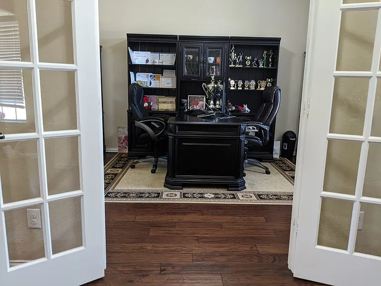 9621 Baltic Ln — Photo 17